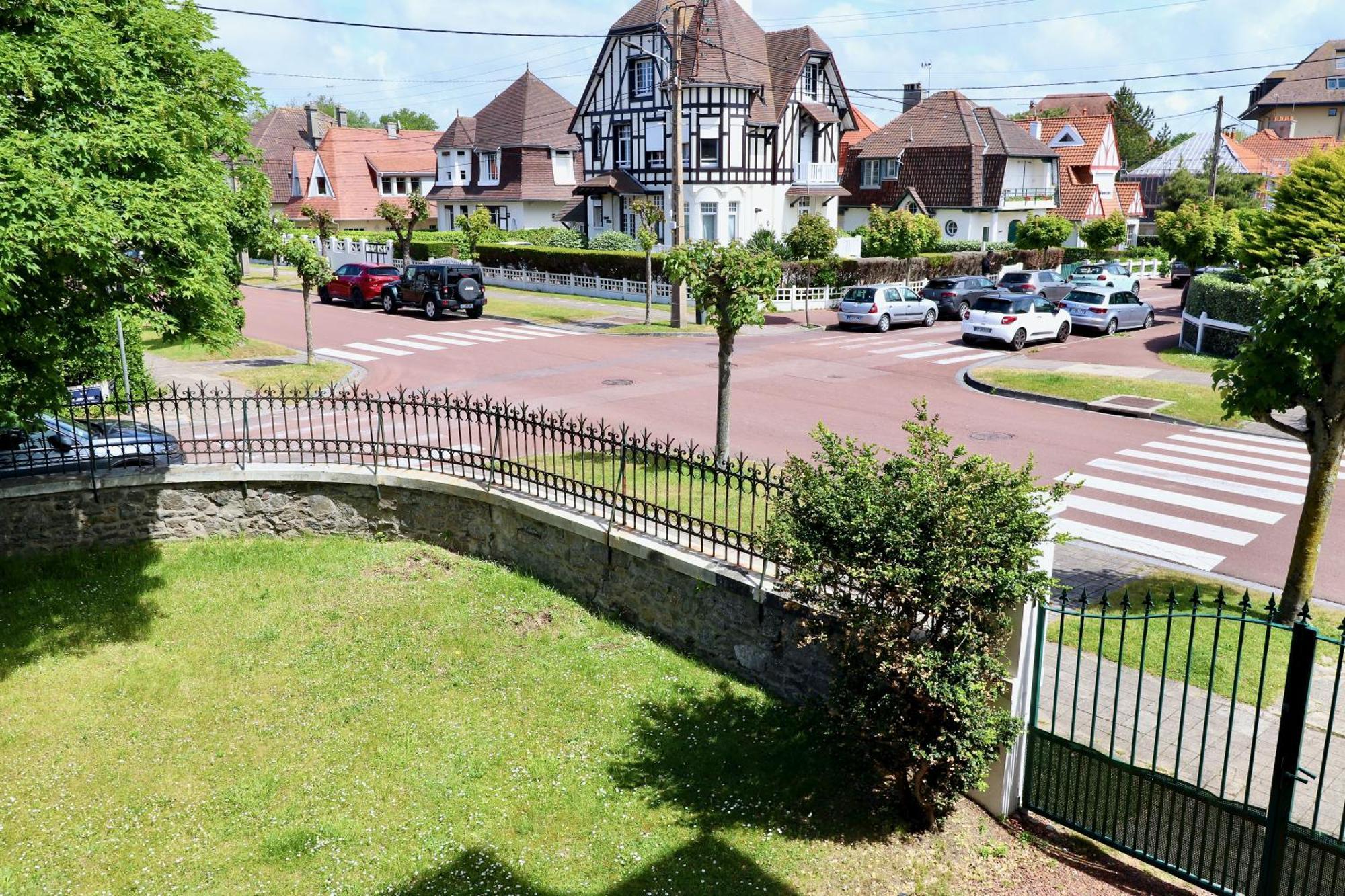 Le Bercail : Apt Avec Balcon Et Parking, Vue Phare! Le Touquet Exterior photo